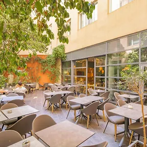 فندق أجنحة نوفوتيل Centre
